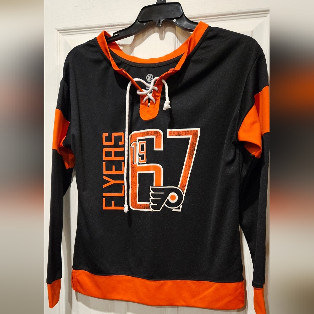 NHL FLYERS TOP